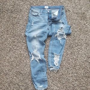 Busted knee denim